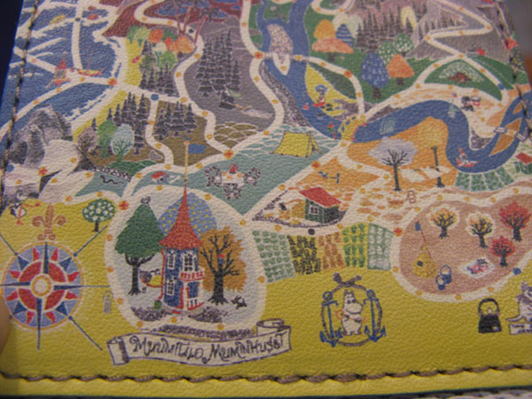 6/21より！地図柄の革製品を販売します。 | ムーミン公式サイト