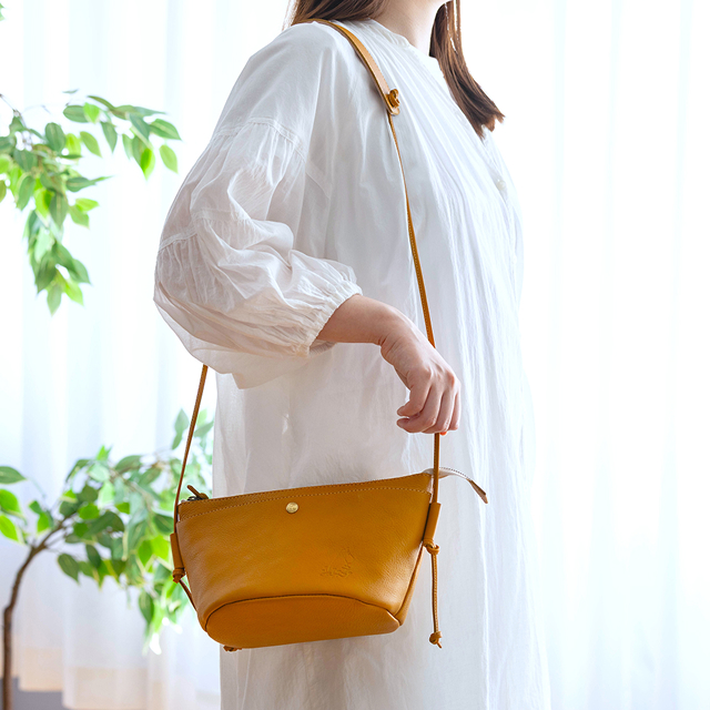 Kanmi. itsu monoポシェット(ムーミン）【公式限定】