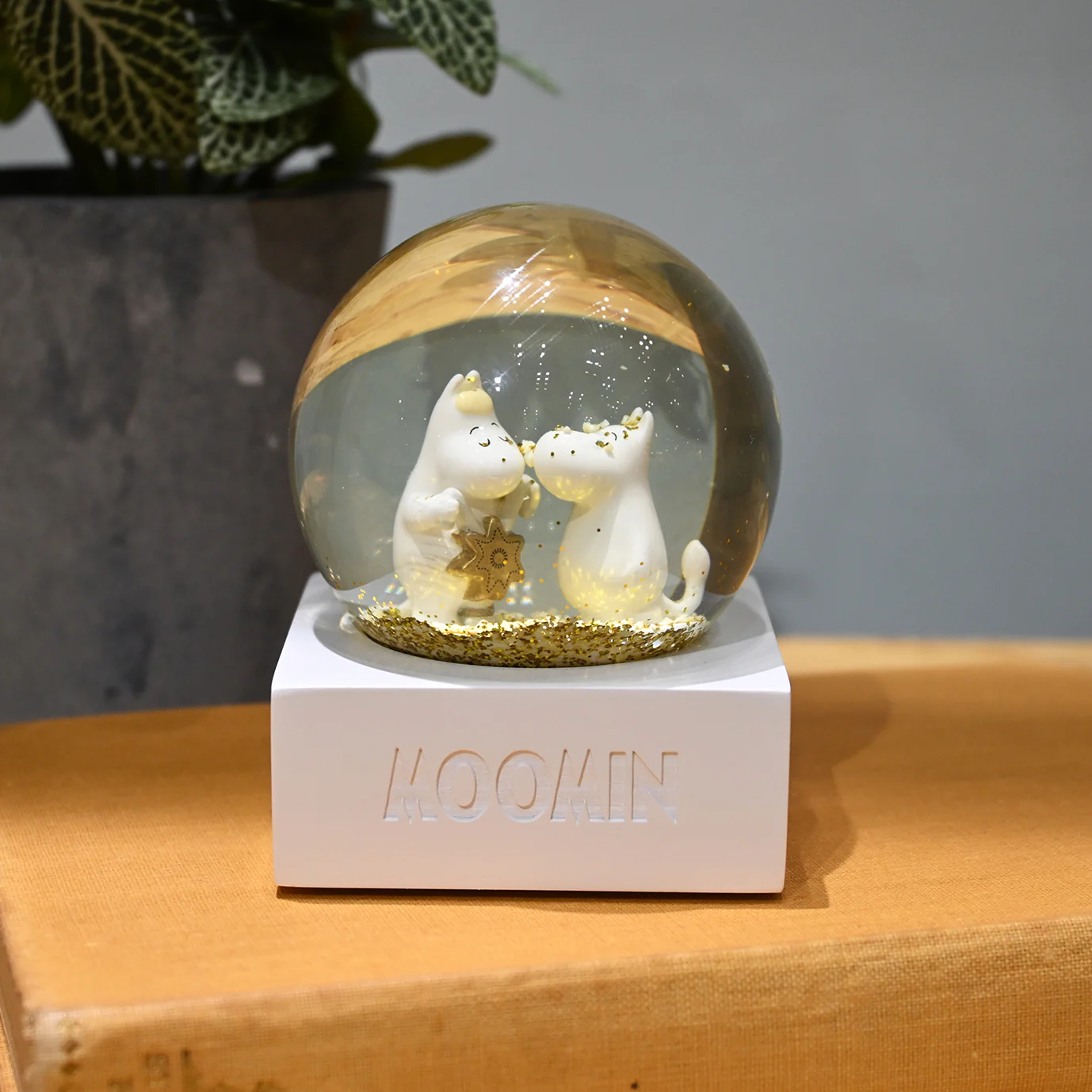 【先行販売】スノードーム　ムーミン谷の彗星