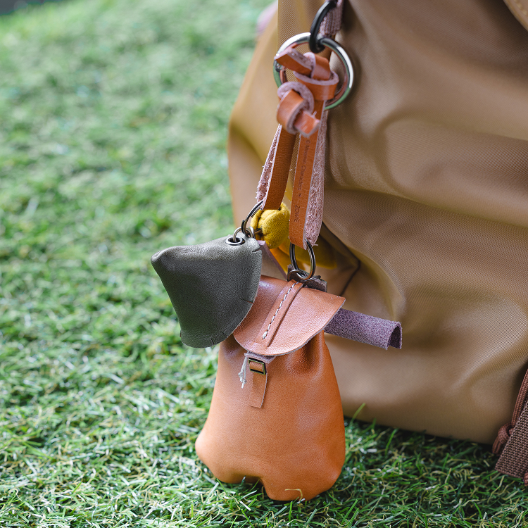 レザーチャーム（ヨクサル/スナフキン）