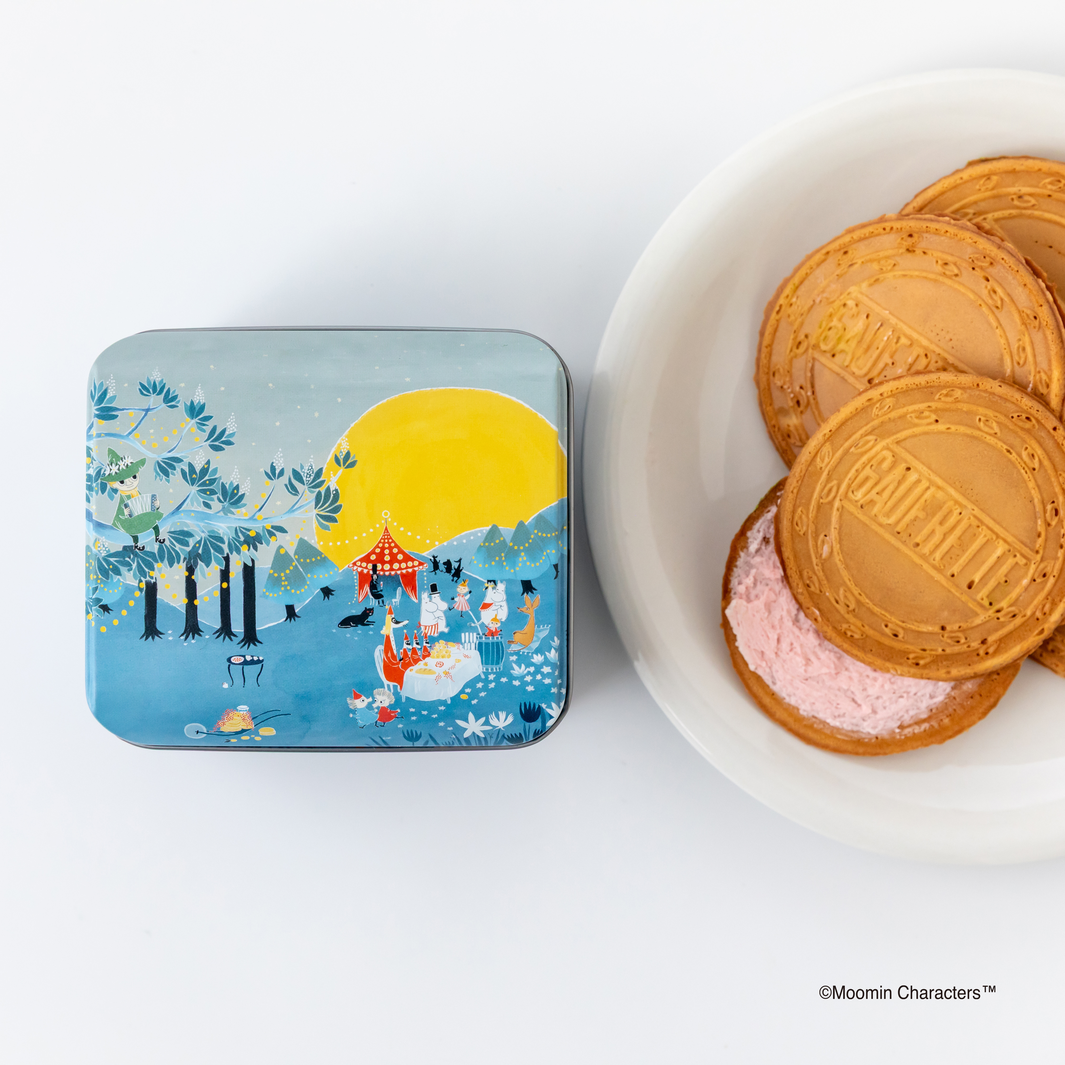 【先行販売】いちごチョコクリームゴーフレット